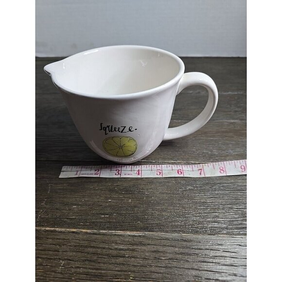 Rae Dunn Artisan Squeeze Lemon Icon  Citrus Juicer Pitcher Magenta Farmhouse - Picture 12 of 14